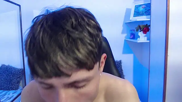 Yao_23 webkamerás műsora
