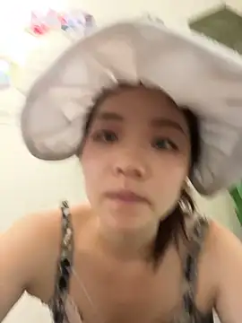xiaochengzi505のライブXXXチャット