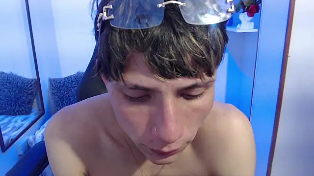 Yao_23 Show in webcam