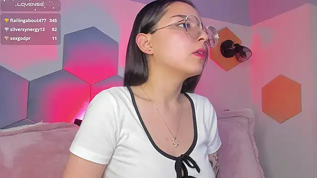 Živý XXX chat kitty_patitas_suavesss