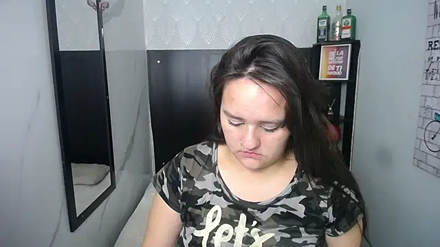 emili_rey 라이브 XXX 채팅