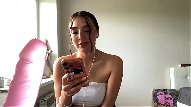 AlvinaMair Live XXX Chat
