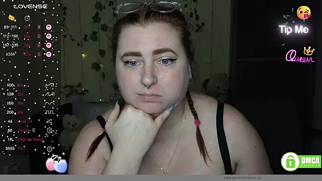 Chat +18 de Alicia_love00 ao vivo