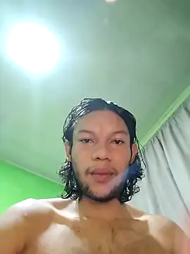 Keviin_420 Webcamshow
