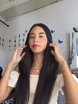 Milleradhara24 Live XXX-Chat