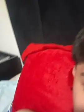 yahir1xn Live XXX chat