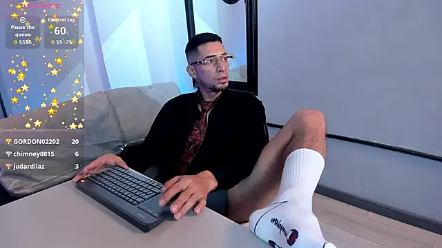 Chat XXX Live DrakeNeumann