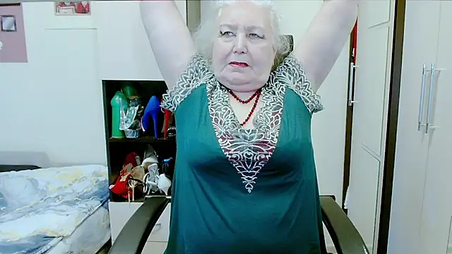 โชว์เว็บแคมของ GrannyAlisa