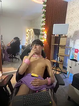 osamu_tay Pertunjukan Webcam