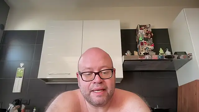 theitalianbear Webcam show