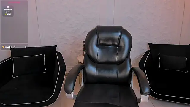 Živý XXX chat ArianaNova