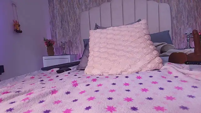 Živý XXX chat raven_lilith_