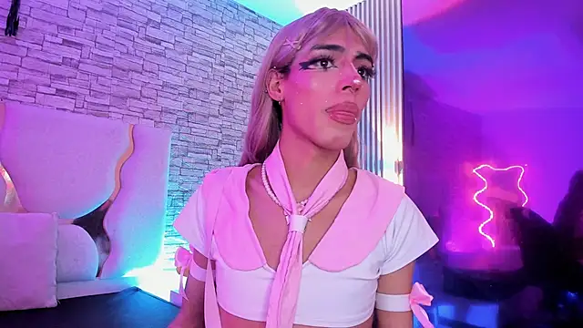 kaisage_tay Show in webcam