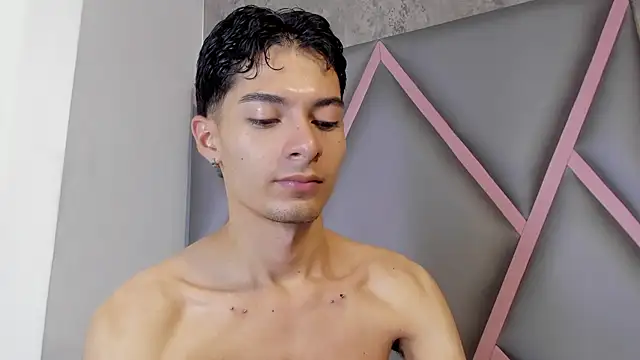 Yefersonyoss Chat XXX in diretta