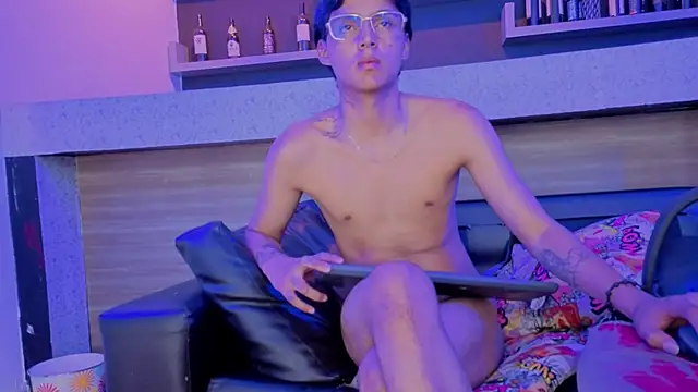 Вебкам-шоу tian_sex