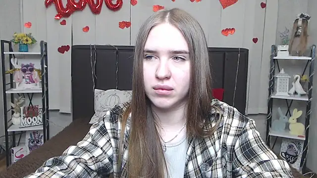 LauraHlotn Live XXX chat