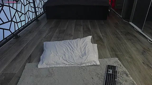 SugarPixiee élő XXX-chatje