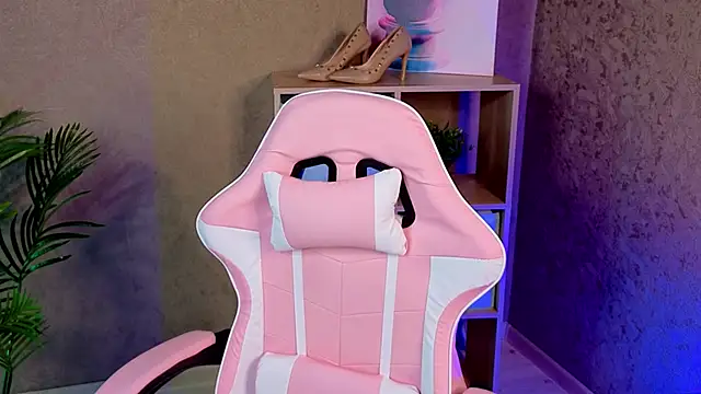 SindieStormm's Live XXX Chat