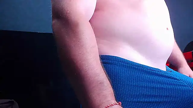 muscularjohnforuX webkamerás műsora