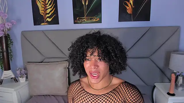 Taylor_gray7 élő XXX-chatje