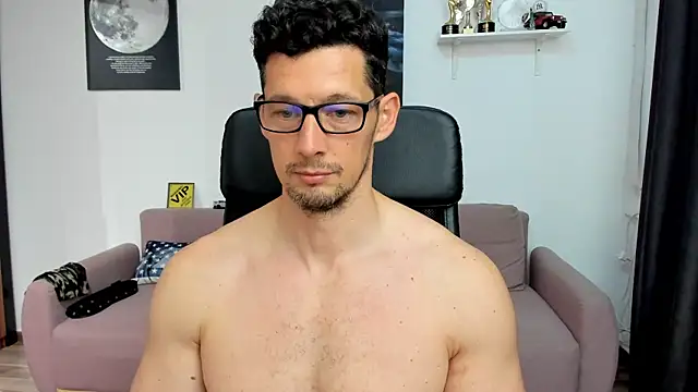 BrutusK08 – webcam-show