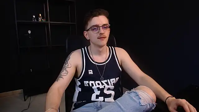 Chat XXX ao vivo de FelixStarkk