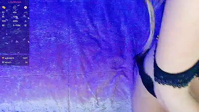 secretluv's Webcam Show