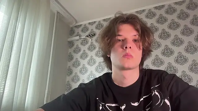 Show modela tomasdickpick na web-kameri