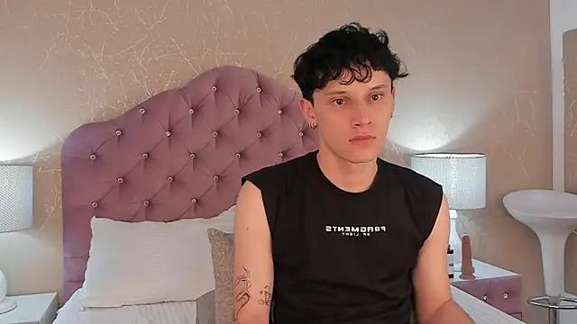 LephyStar live XXX chat