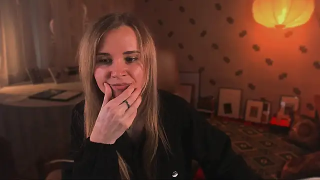Czat XXX na żywo – MiaSparkes