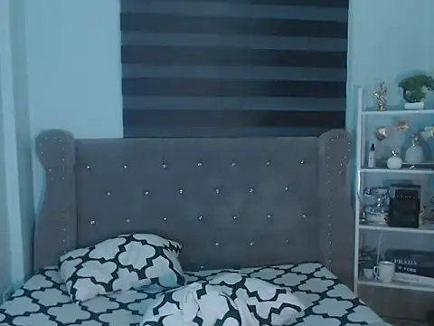 ZhanellVictoria69 网络视讯表演