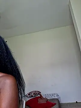 Kamdollie Live XXX-Chat