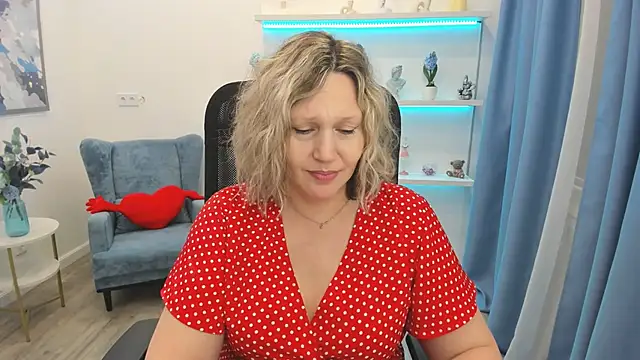 Chat +18 de NinaStarle ao vivo