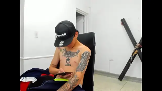 โชว์เว็บแคมของ StraightBoy_Nick