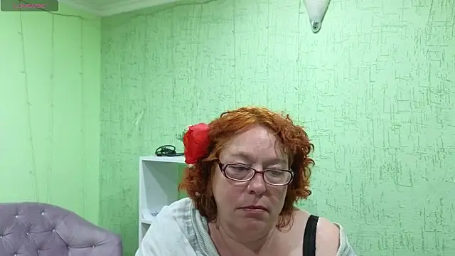 Fara_Flutte Chat XXX in diretta