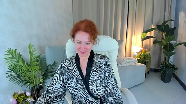 Chat +18 de LeticiaRomano ao vivo