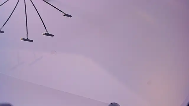 Živá chatovací místnost ElviraGounder