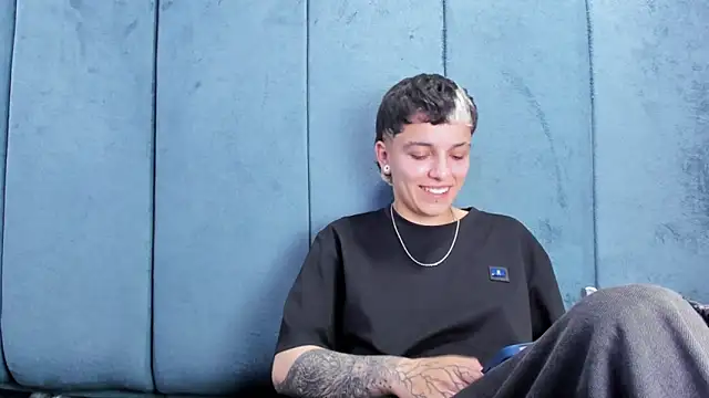 XXX chat uživo modela Megan_Thompson_