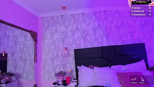JustinePerry লাইভ XXX চ্যাট