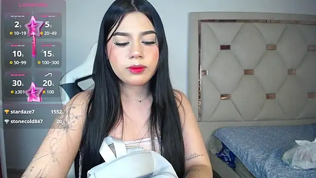 Ashley_piinkk_'s Live XXX Chat