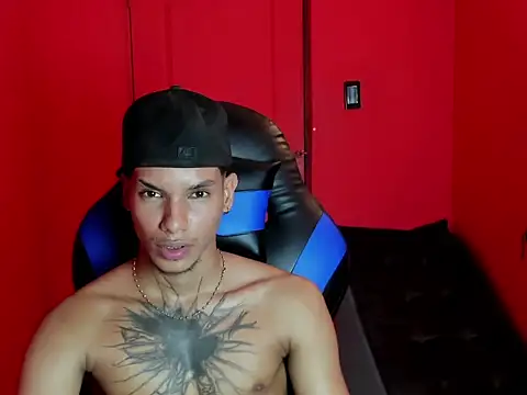 kai_storm77's Webcam Show