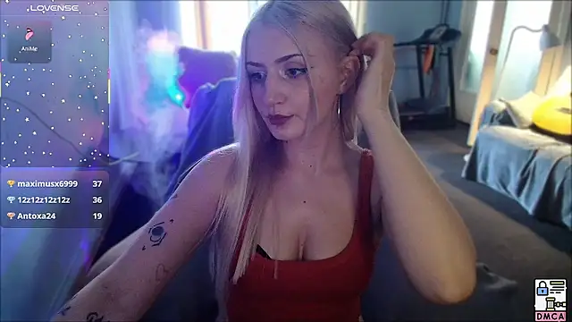 LizzyCummn Live XXX chat