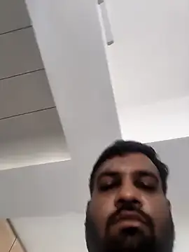 vinay_smalldickのウェブカメラショー