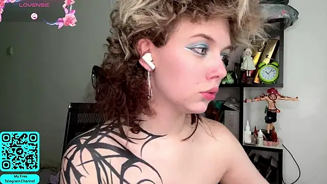 MadalynNosel Chat XXX in diretta