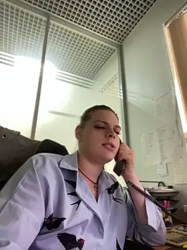 Chat +18 de Dona_Mafia ao vivo