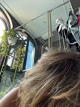 IceMur Pertunjukan Webcam