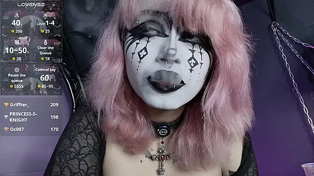 Navier__ – Naživo XXX chat
