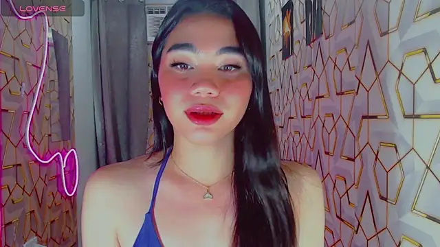 DreamGirlMia Show Webcam