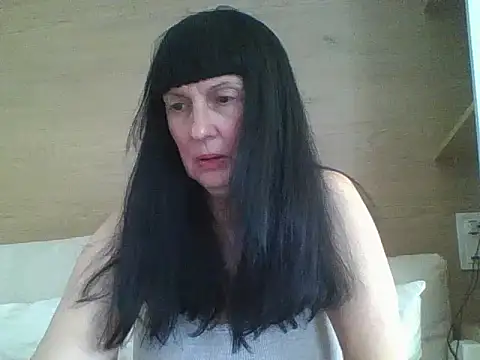 XXX chat uživo modela MelanyBanks