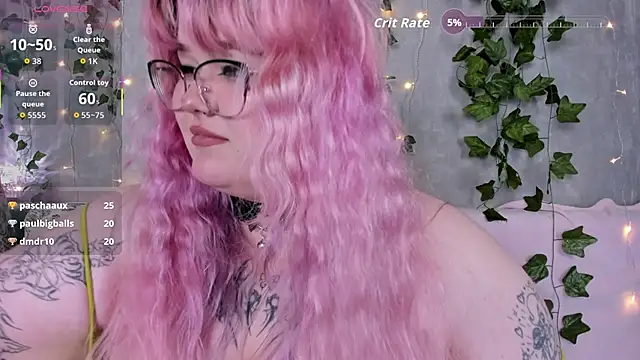 _CandyM1lky_ élő XXX-chatje